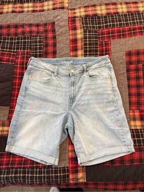Old Navy Light Blue High-Rise Jeans